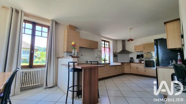 Maison à vendre 6 pièces 174 m² Saint-Jorioz
