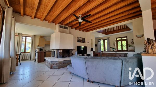 Maison à vendre 6 pièces 174 m² Saint-Jorioz