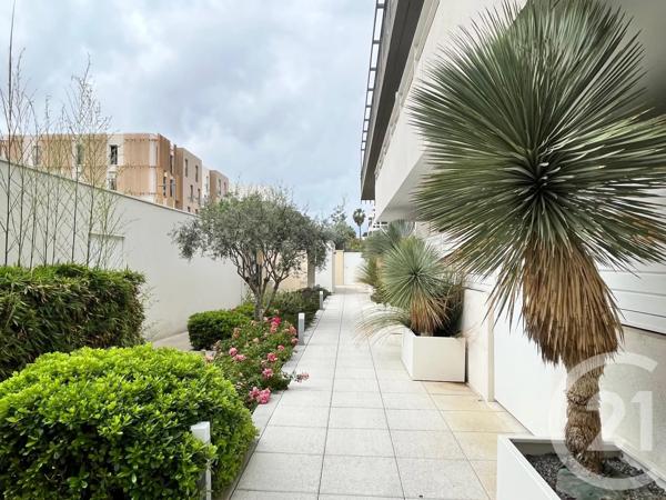 Appartement T2 à vendre  2 pièces - 46,60 m 2   JUVIGNAC  - 34