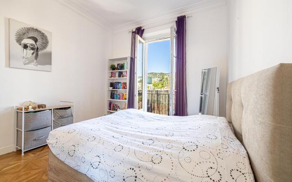 Appartement à vendre    4 pièces • 97 m2 Nice