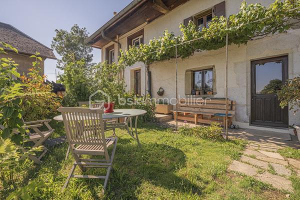 Maison en pierre de 187 m²