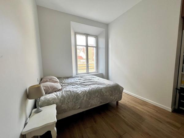 Grand appartement  entièrement rénové  à neuf!