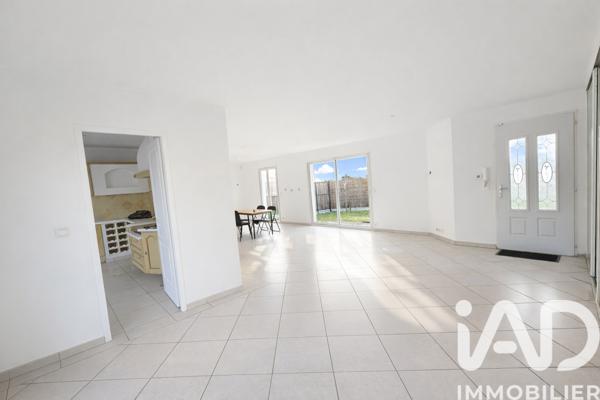 Maison à vendre 6 pièces 160 m² Ambarès-et-Lagrave