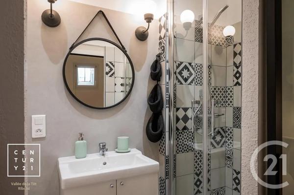 Immeuble à vendre  129,97 m 2   PERPIGNAN  - 66