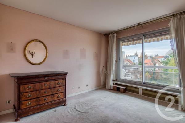 Appartement F5 à vendre  5 pièces - 106,46 m2 ST GRATIEN - 95