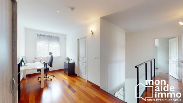 Jolie maison 3 chambres, garage et jardin
