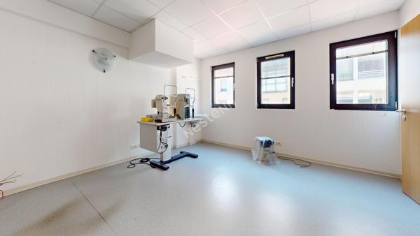 Plateau Bureaux  exceptionnel de 330 m2 a Forbach