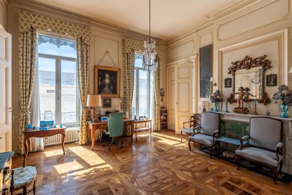 Exclusivité - Lyon 2 -Ainay - Appartement de réception de 354m² - 6 chambres