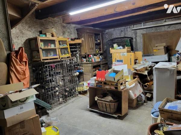 HERIMONCOURT Centre Maison de caractère six pièces à rénover