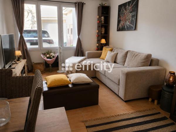 Maison
         4 pièces
        - 65 m² Exclusivité 162 000 € *