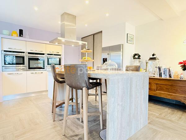 Vente Maison165 m² - 8 Pièces - LA BARRE DE SEMILLY (50810)