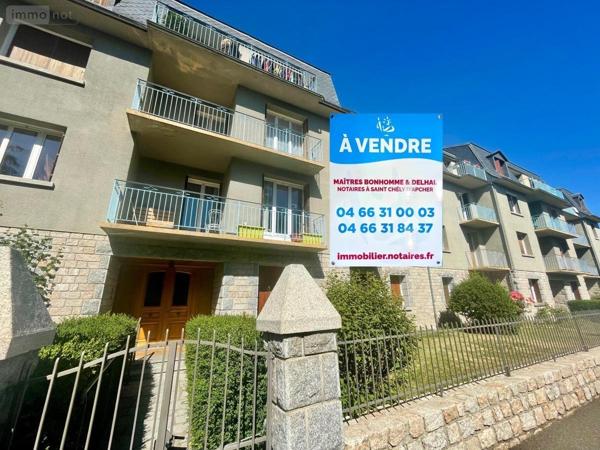 Appartement à vendre à Saint-Chély-d'Apcher en Lozère (48200), ref : 48032-174