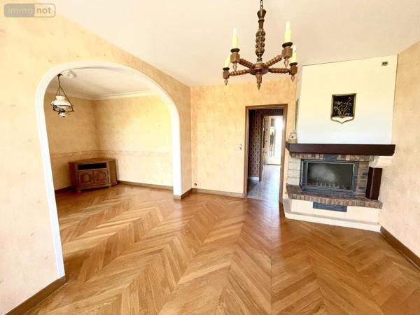 Appartement à vendre à Saint-Chély-d'Apcher en Lozère (48200), ref : 48032-174