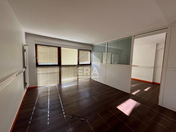 Appartement Saint Etienne Du Rouvray 8 pièces 238 m2