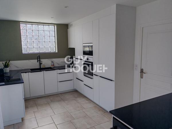 Maison La Riviere De Corps 8 pièce(s) 250 m2