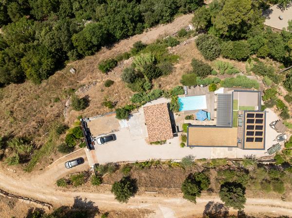 A VENDRE EN EXCLUSIVITÉ A VENDRE À VIDAUBAN - VILLA CONTEMPORAINE AVEC VUE PANORAMIQUE, PISCINE ET PRESTATIONS  DE QUALITÉ !