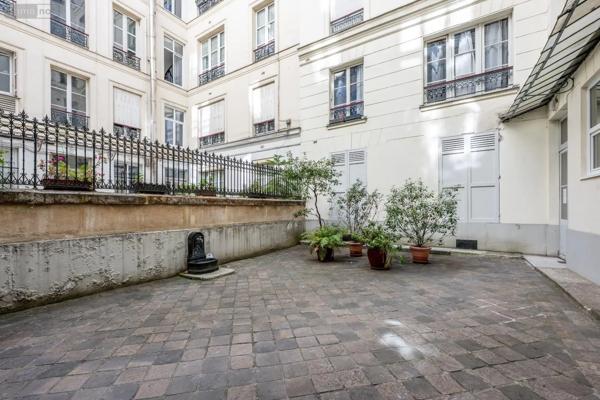 Achat - Appartement Paris 8e Arrondissement 75008 3 pièces 93 m 2