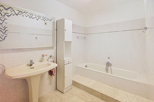 A VENDRE DRAGUIGNAN Appartement 2 chambres 127 m² avec garage et ascenseur