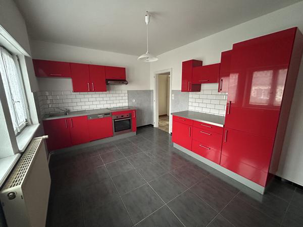 Heimersdorf, ensemble immobilier de 260 m² sur un terrain de 731 m² 290 000 €