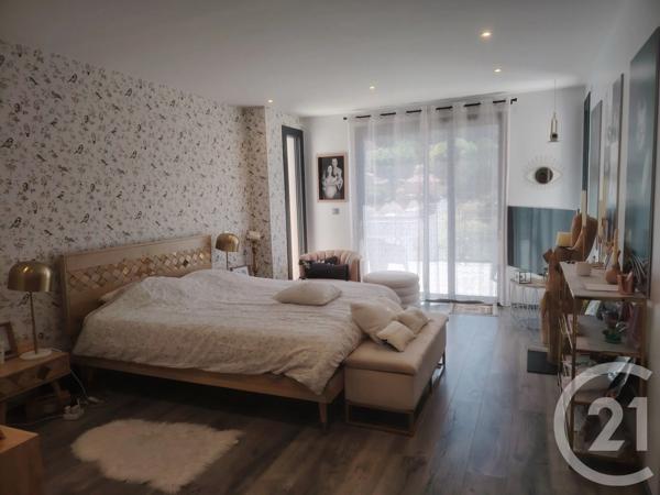 Maison à vendre  8 pièces - 288 m 2   HEYRIEUX  - 38