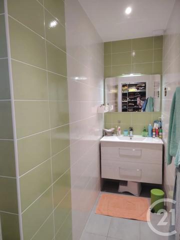 Maison à vendre  8 pièces - 288 m 2   HEYRIEUX  - 38