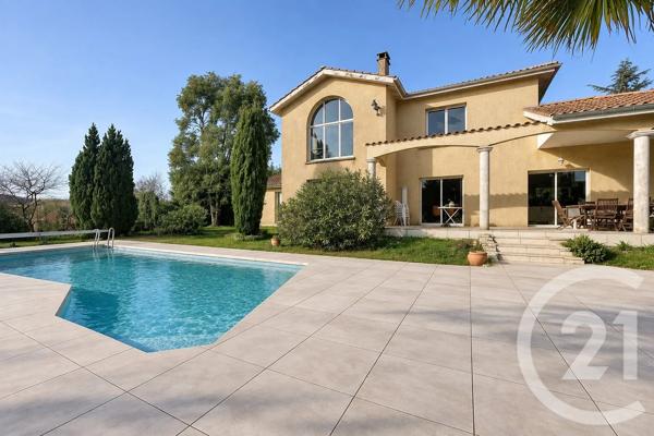 Maison à vendre  8 pièces - 288 m 2   HEYRIEUX  - 38