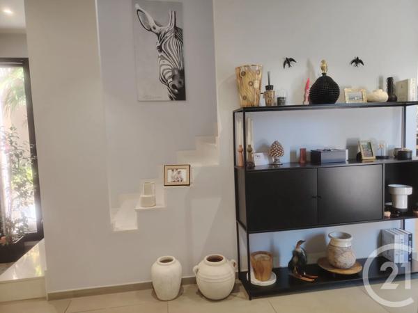 Maison à vendre  8 pièces - 288 m 2   HEYRIEUX  - 38