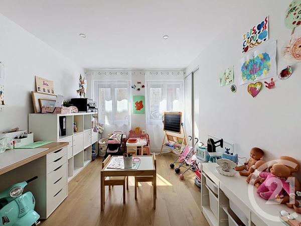 Maison à vendre  6 pièces - 150 m 2   ST POURCAIN SUR SIOULE  - 03