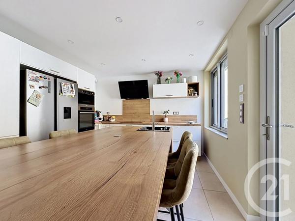 Maison à vendre  6 pièces - 150 m 2   ST POURCAIN SUR SIOULE  - 03