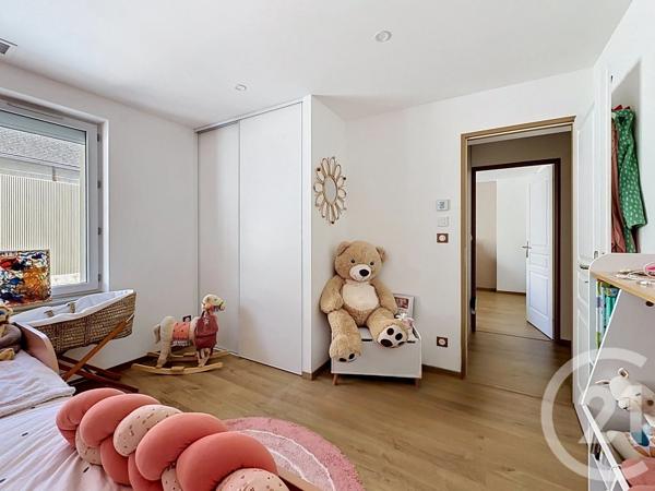 Maison à vendre  6 pièces - 150 m 2   ST POURCAIN SUR SIOULE  - 03