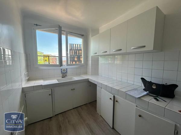 Appartement à louer 2 pièces 51.79m² Perpignan (66000)