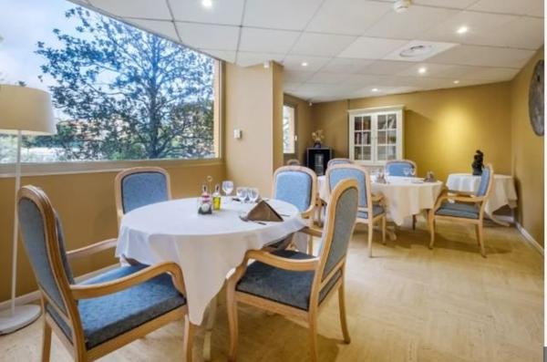 INVESTISSEMENT LOCATIF  LE CANNET  Résidence EHPAD Les Jonquières - 7.02% de rentabilité