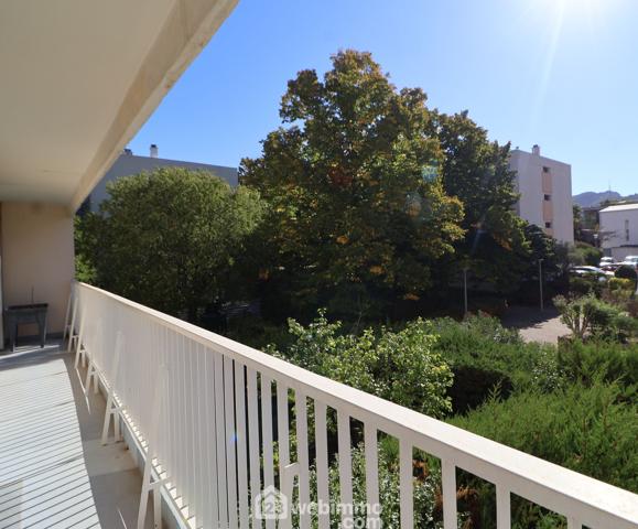Appartement 76.4 m² à Marseille 13009