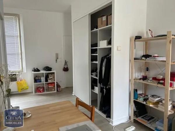 Appartement à louer 1 pièce 36.1m² Saumur (49400)