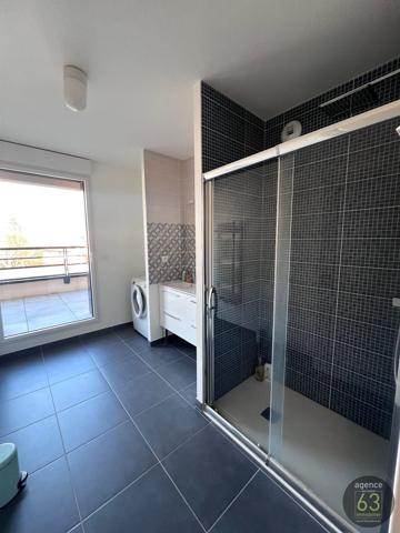 Superbe appartement T4 de 105 m2, 5ème et dernier étage, Terrasse de 100 m2, vue Panoramique, ascenseur, cave, garage double