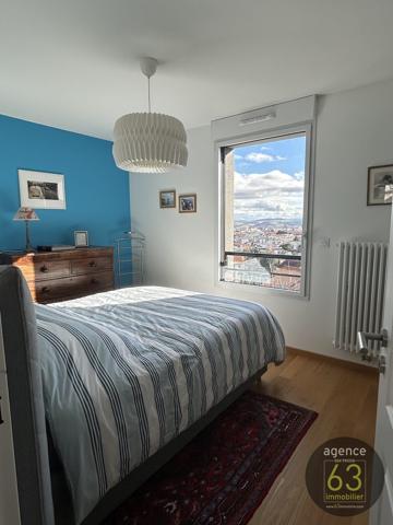 Superbe appartement T4 de 105 m2, 5ème et dernier étage, Terrasse de 100 m2, vue Panoramique, ascenseur, cave, garage double