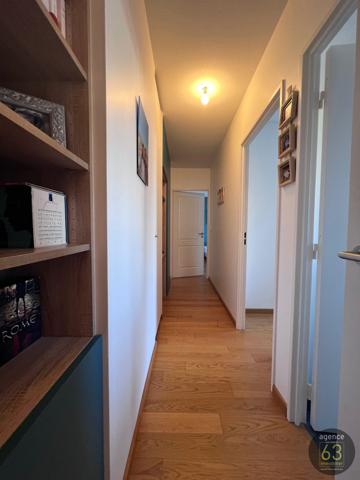 Superbe appartement T4 de 105 m2, 5ème et dernier étage, Terrasse de 100 m2, vue Panoramique, ascenseur, cave, garage double