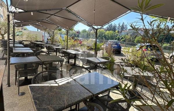 Fonds De Commerce de 110 m²