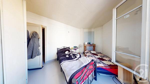 Appartement à vendre  3 pièces - 40 m2 LA COURNEUVE - 93