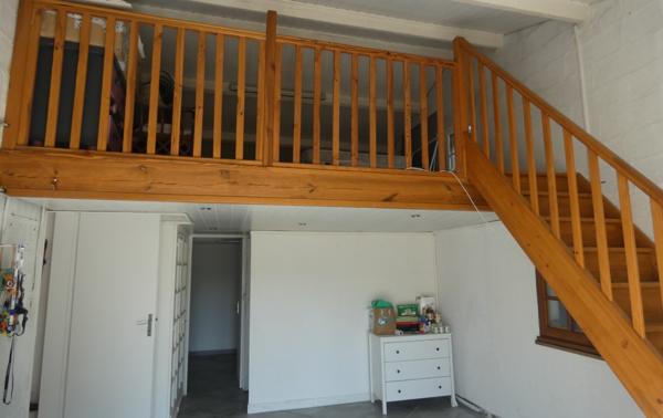 SAUJON – MAISON DE PLAIN PIED SUR UN TERRAIN CLOS D’ENVIRON 1.360 M²