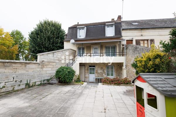 Maison 8 pièces - 117 m² Exclusivité efficity