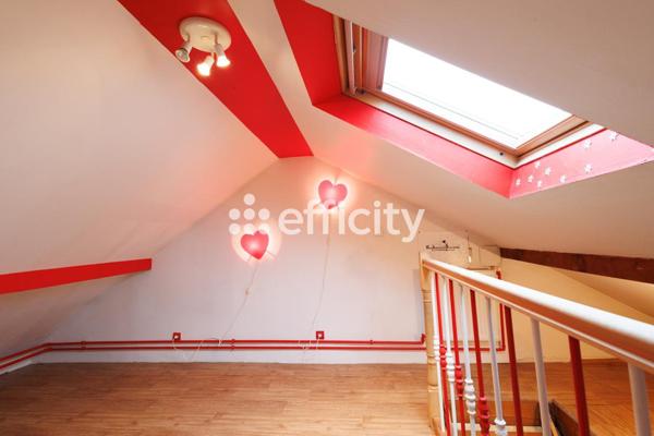 Maison 8 pièces - 117 m² Exclusivité efficity