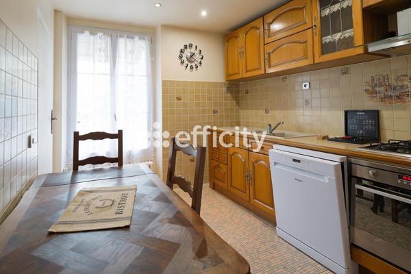 Maison 8 pièces - 117 m² Exclusivité efficity