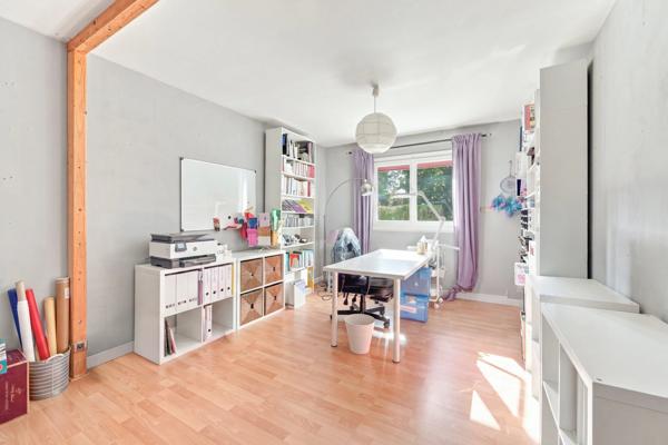 Maison à vendre 7 pièces SAINT GENIS POUILLY (01)