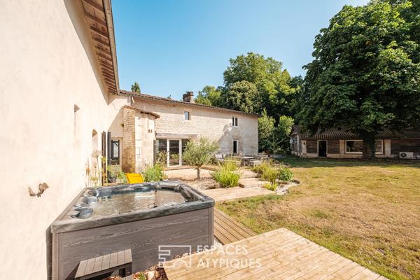 Vivre l’atypique : maison de caractère, nature et créativité