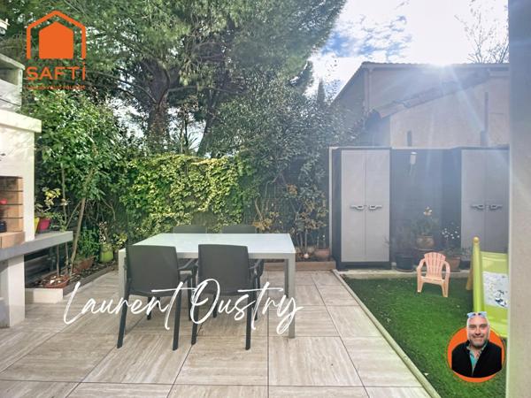 Maison familiale 6 chambres, lumineuse, résidence sécurisée.