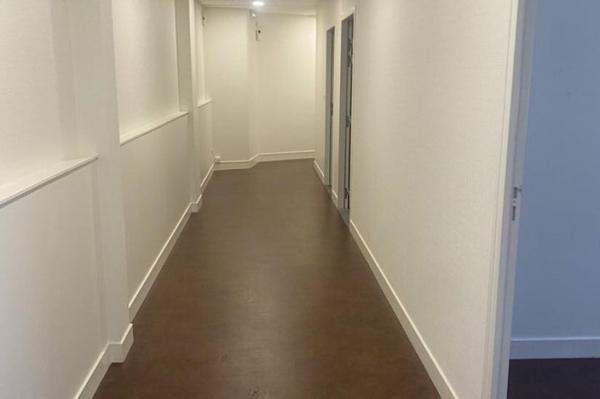Vente - BUREAUX 210 m 2