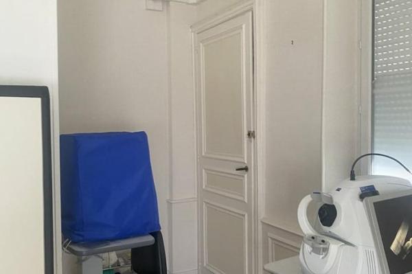 Vente - BUREAUX 210 m 2