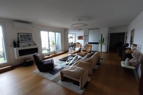 Vente - Appartement 6 pièces 184 m 2 LE MANS (72000)