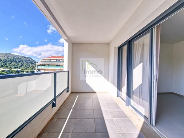 Appartement Marseille 2 pièce(s) 40.4 m2